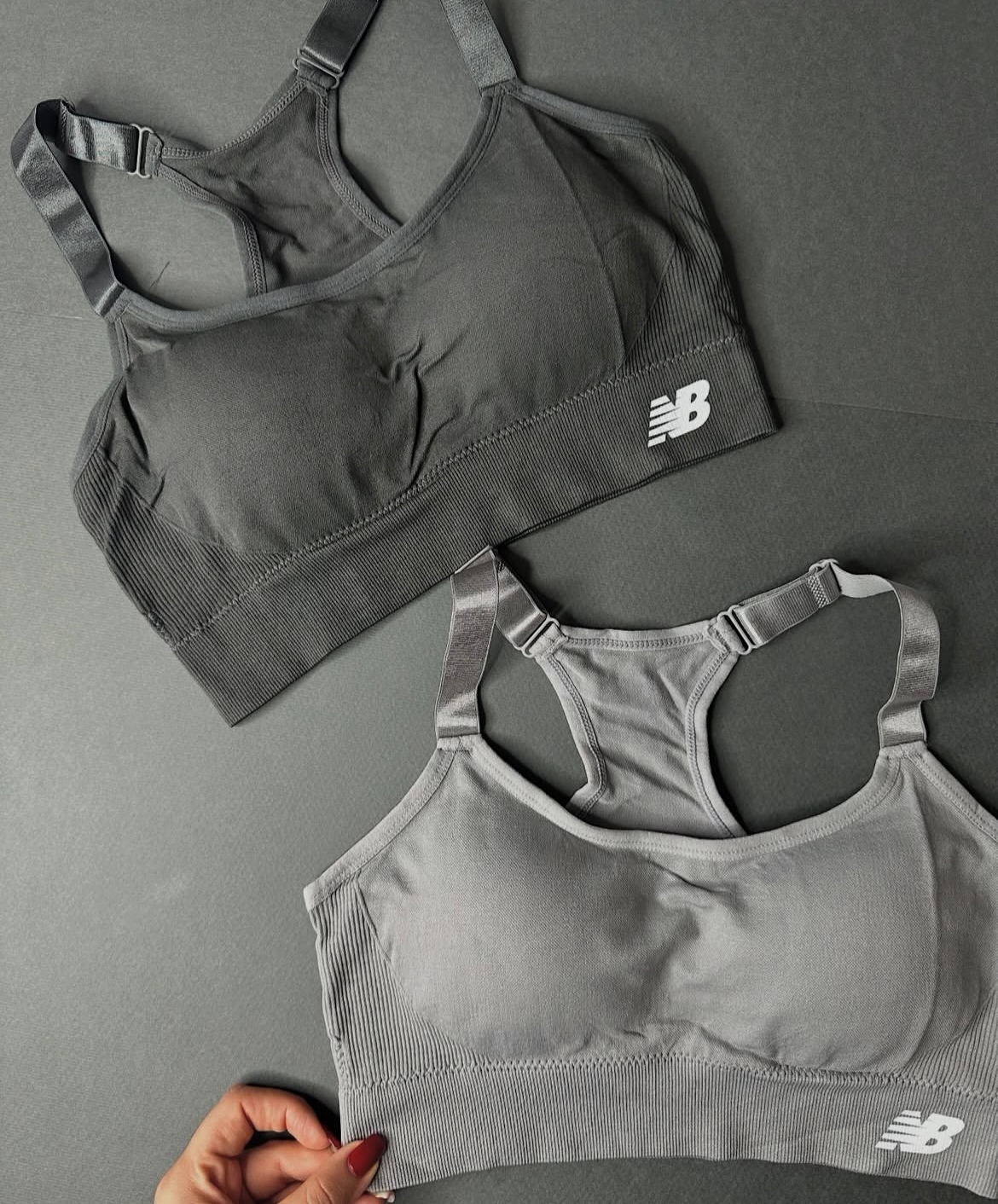 نیمتنه نیوبالانس new balance